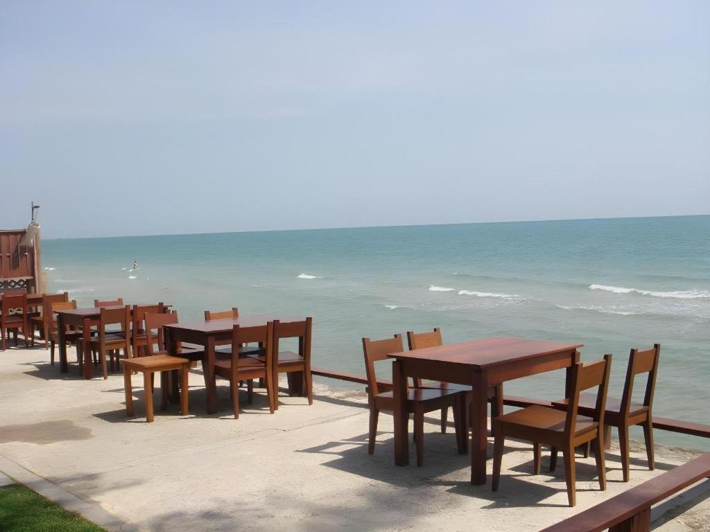 Baan Talay Dao Resort 华欣 外观 照片